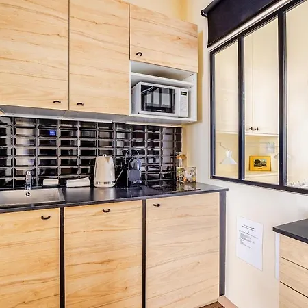 Boutique Parisienne 3 Bedroom Eiffel Tower Appartamento